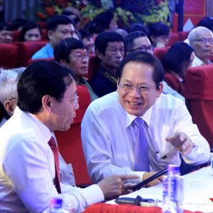 Việt Nam có „ 48 triệu người làm báo„