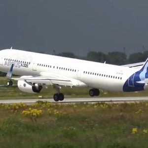 Hợp đồng 5,7 tỷ Euro từ Viêt Nam: Hãng hàng không giá rẻ VietJet mua 50 máy bay Airbus A321 neo