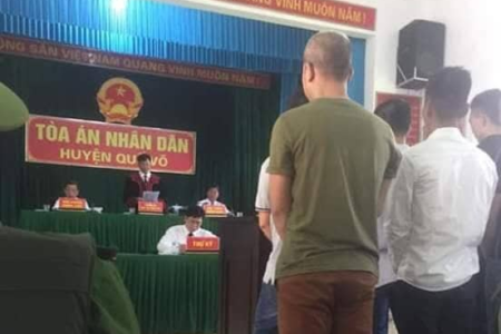 Hà Văn Nam và 6 tài xế bị kết án tù vì chống BOT bẩn