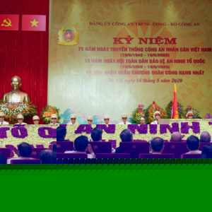Is it possible to build Vietnam’s police force “respect people, be close to people, understand people, and learn from people?”