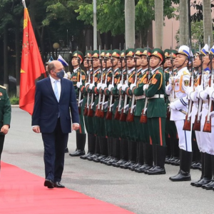 British Defense Minister visits Vietnam to discuss maritime security