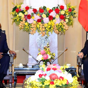 Minister Austin promotes defense relations with Vietnam, not requiring Hanoi to choose side