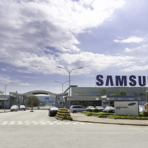 Vietnam commits to supporting Samsung and its suppliers to maintain supply chain