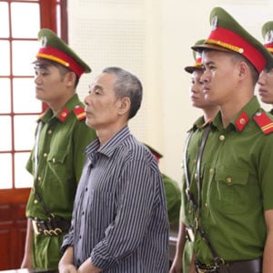 Prisoner of conscience Huynh Thuc Vy was beaten while Le Dinh Luong was not allowed to see his relatives