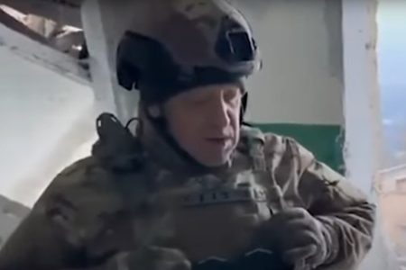 Сталинград наемников? Пригожин требует больше боеприпасов — и делает «объявление»