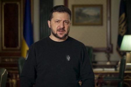 Похищены украинские дети. Зеленский назвал ордер на арест Путина «историческим решением»