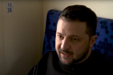 Zelensky mời Tập Cận Bình của Trung Quốc đến Kyiv sau khi Putin nói chuyện ở Nga – Điện Kremlin đáp lại