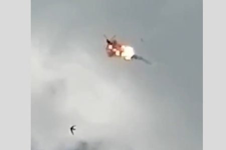 Ukraine dùng hệ thống tên lửa Patriot của Mỹ để bắn hạ máy bay Putin trên đất Nga