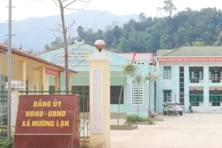Son La: A Hmong woman dies in a hanging position at the police headquarters of Muong Lan commune