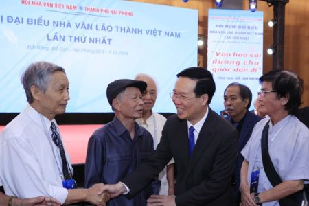 Why did Vo Van Thuong turn his voice to challenge the Party, when calling for speaking out against evils?