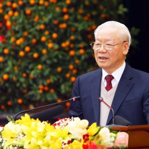 Vietnamese communist division in strongthening bilateral ties with US