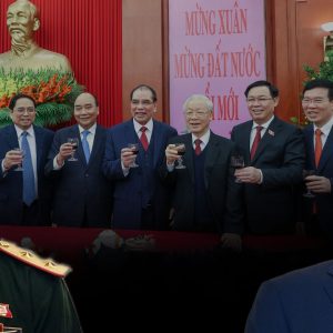 Không thể tin: Vì sao lãnh đạo Việt Nam lại mong muốn được lương thiện?
