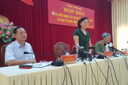 Who support unusual promotion of Minister of Home Affairs Pham Thi Thanh Tra?