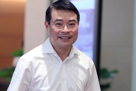 Why was General Secretary Trong willing to ignore huge amount appropriated by Truong My Lan to save Le Minh Hung?