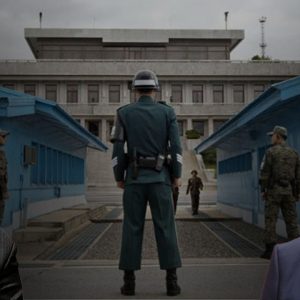 Người đào thoát Bắc Hàn gửi tiền về nước: li kì hơn phim gián điệp