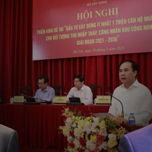 Tiến sĩ vặt lông vịt “vung cú tát” vào Bộ trưởng Nguyễn Thanh Nghị!