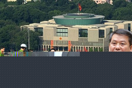 VIỆT NAM TRƯỚC NGÃ RẼ CÔNG LÝ, TỰ DO VÀ DÂN CHỦ