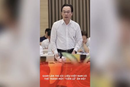 Gian lận thi cử: Liệu Việt Nam có thể tránh một “tiền lệ” Ấn Độ?